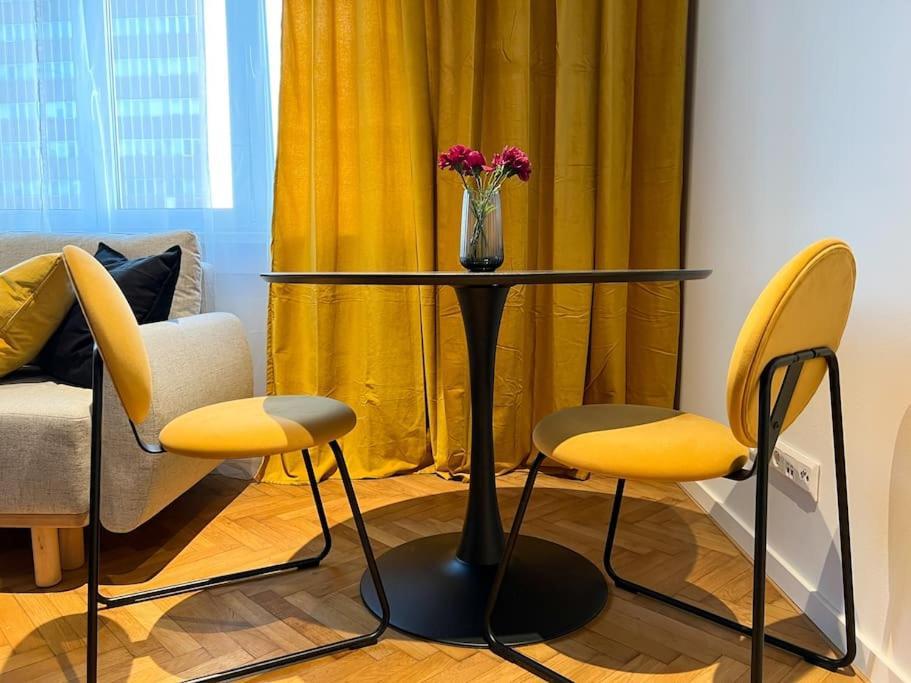 Central Getaway Studio Bratislava Ngoại thất bức ảnh