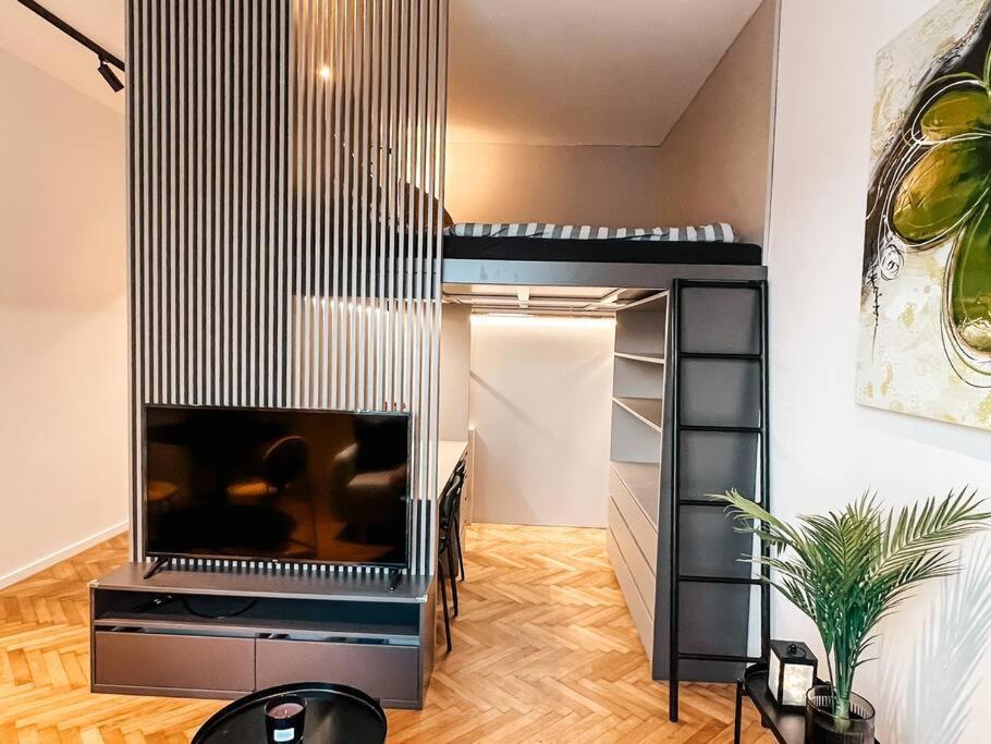 Central Getaway Studio Bratislava Ngoại thất bức ảnh